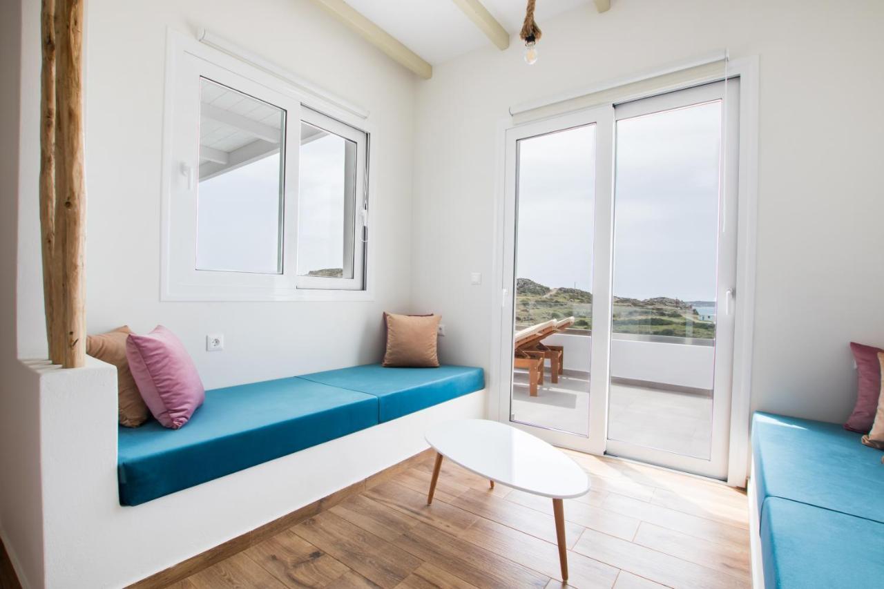 Damatria Theros Luxury Villas מראה חיצוני תמונה