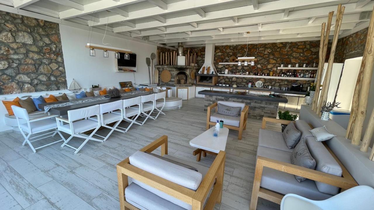 Damatria Theros Luxury Villas מראה חיצוני תמונה